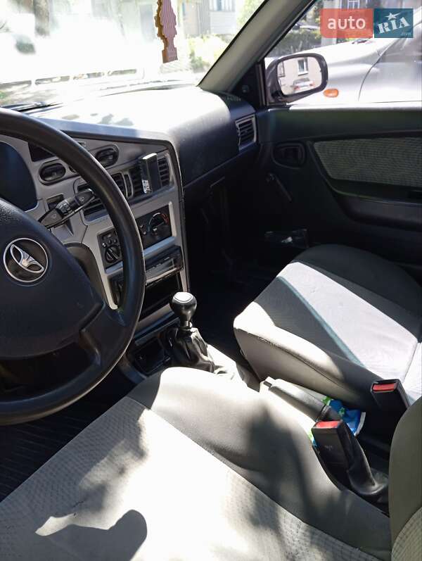 Седан Daewoo Nexia 2010 в Павлограде