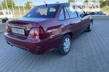 Седан Daewoo Nexia 2010 в Луцке