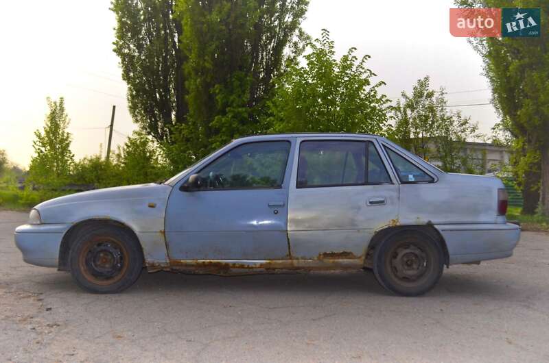 Седан Daewoo Nexia 1998 в Полтаве