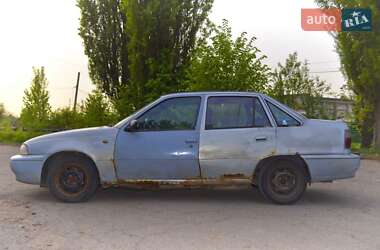 Седан Daewoo Nexia 1998 в Полтаве