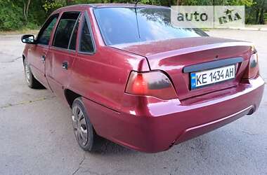 Седан Daewoo Nexia 2012 в Каменском