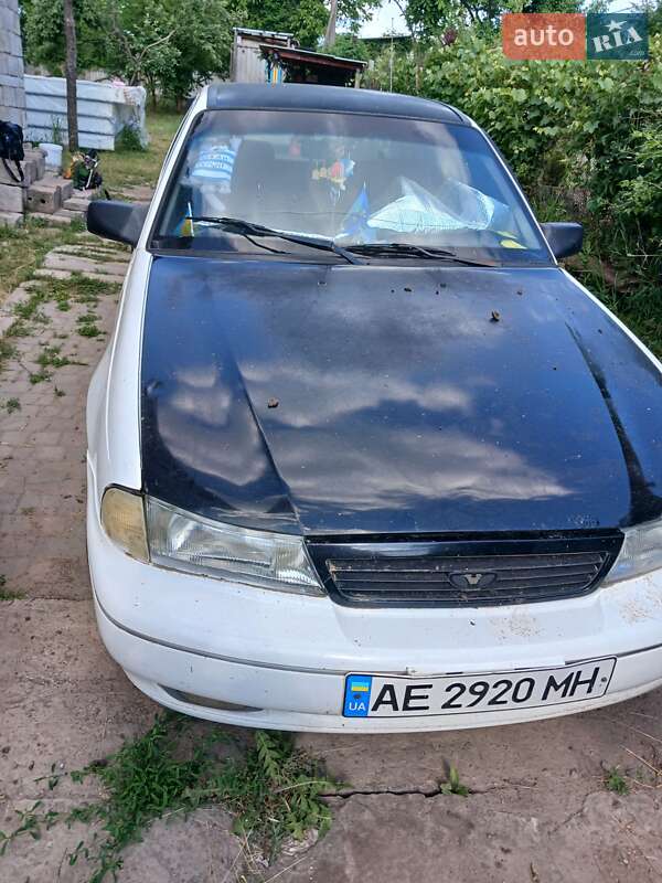 Седан Daewoo Nexia 1995 в Дніпрі