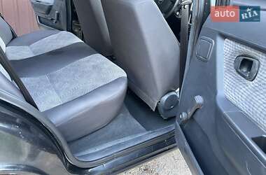 Седан Daewoo Nexia 2011 в 