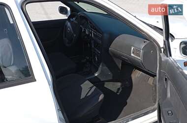 Седан Daewoo Nexia 2012 в 