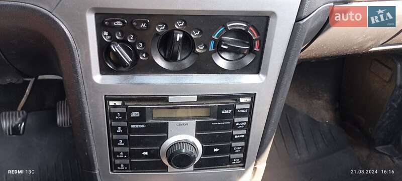 Седан Daewoo Nexia 2012 в Києві