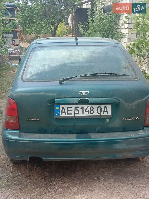 Седан Daewoo Nexia 1995 в Днепре