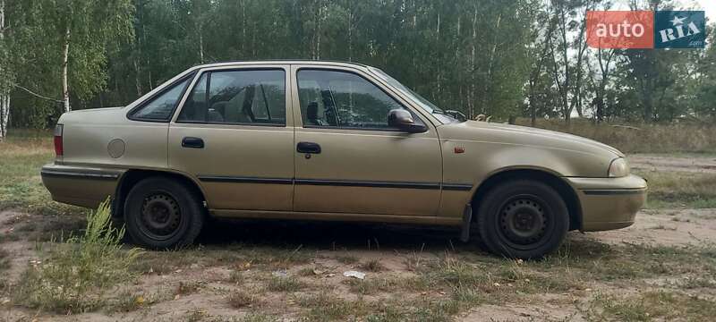 Седан Daewoo Nexia 2007 в Киеве