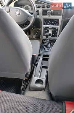 Седан Daewoo Nexia 2008 в 