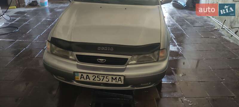 Седан Daewoo Nexia 1997 в Городенке