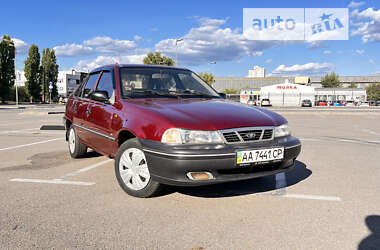 Седан Daewoo Nexia 2007 в Киеве