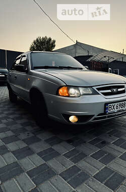 Седан Daewoo Nexia 2012 в Хмельницком