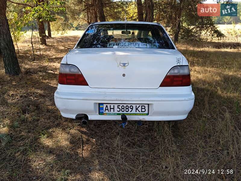 Седан Daewoo Nexia 1997 в Ахтырке