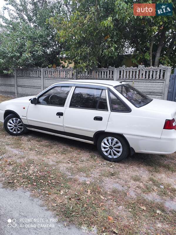 Седан Daewoo Nexia 2012 в Борисполе