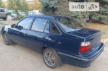 Седан Daewoo Nexia 2007 в 