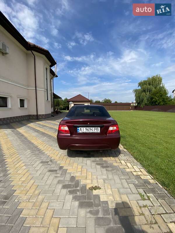 Седан Daewoo Nexia 2010 в Петропавлівській Борщагівці