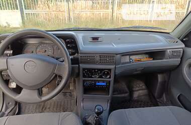 Седан Daewoo Nexia 2008 в Чернигове