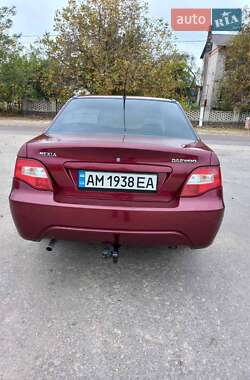 Седан Daewoo Nexia 2008 в 
