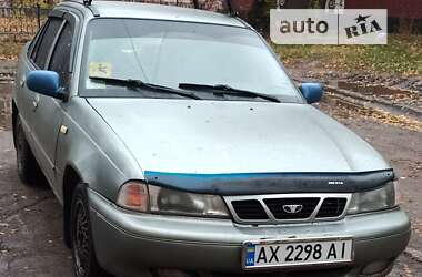 Седан Daewoo Nexia 1995 в Харькове