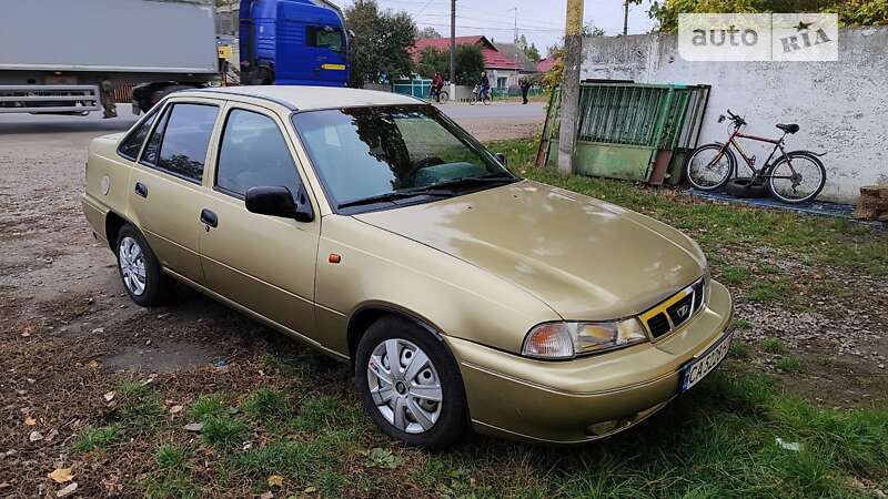 Седан Daewoo Nexia 2006 в Христиновке