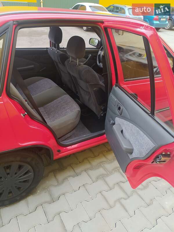 Седан Daewoo Nexia 2007 в Киеве