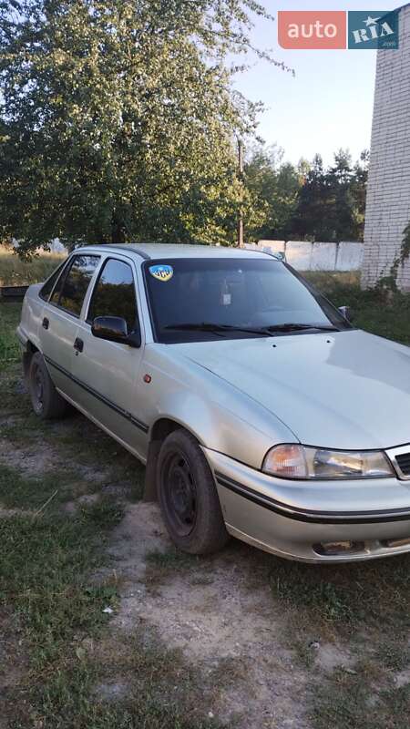 Седан Daewoo Nexia 2008 в Новояворівську