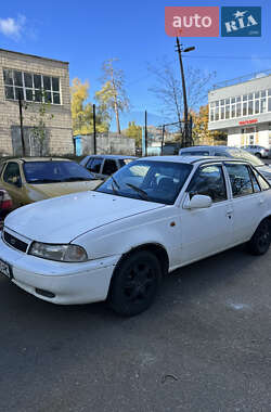 Седан Daewoo Nexia 2006 в Киеве