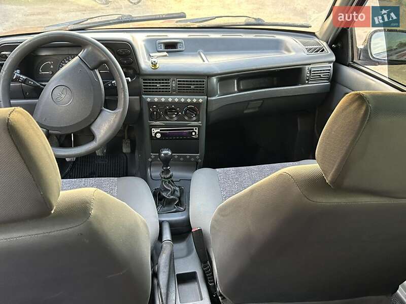 Седан Daewoo Nexia 2007 в Ровно