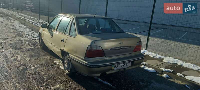 Седан Daewoo Nexia 2007 в Киеве