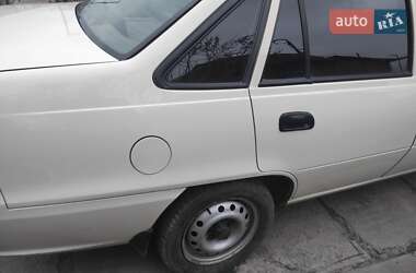 Седан Daewoo Nexia 2008 в 