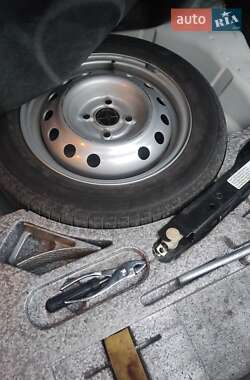 Седан Daewoo Nexia 2008 в 