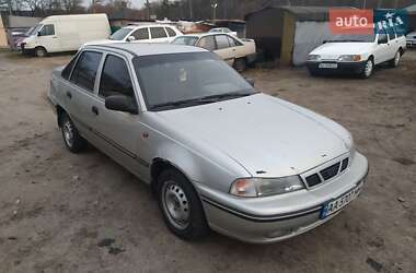 Седан Daewoo Nexia 2005 в 
