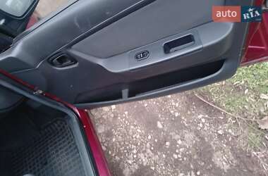 Седан Daewoo Nexia 2012 в 