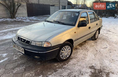 Седан Daewoo Nexia 2007 в Дніпрі