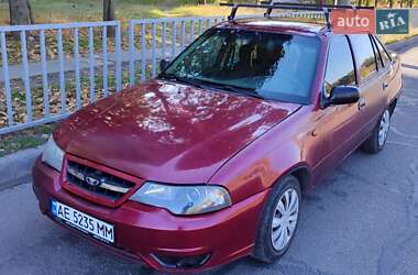 Седан Daewoo Nexia 2012 в Дніпрі