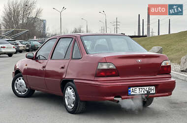 Седан Daewoo Nexia 1997 в Дніпрі