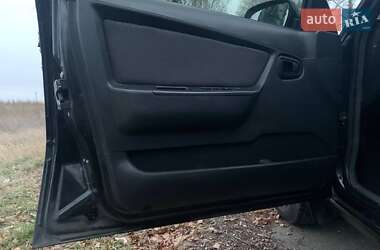 Седан Daewoo Nexia 2012 в 