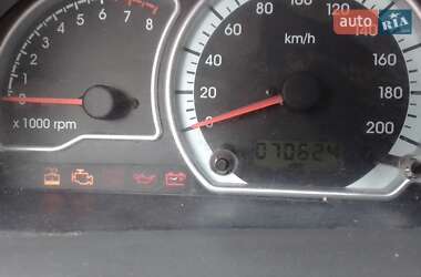 Седан Daewoo Nexia 2011 в 