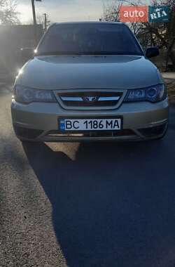 Седан Daewoo Nexia 2008 в Стрию