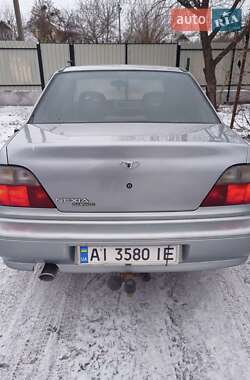 Седан Daewoo Nexia 1997 в Миронівці