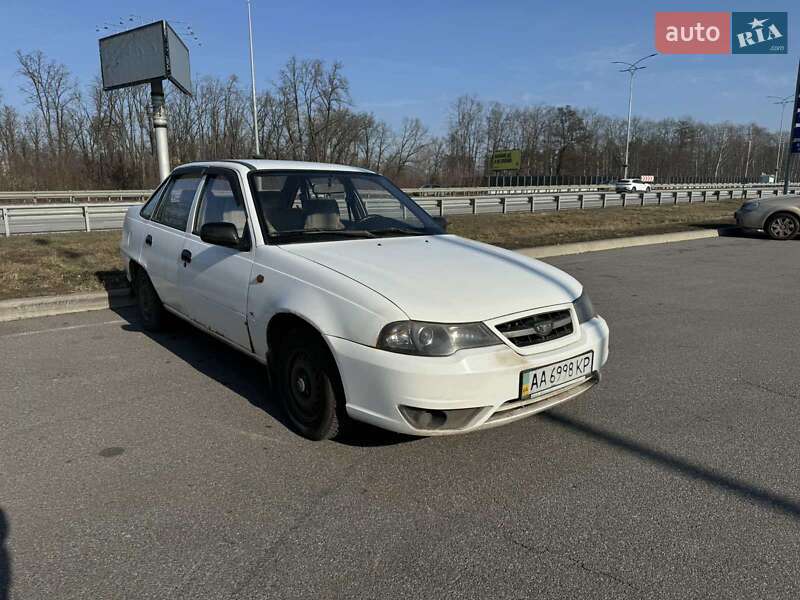 Седан Daewoo Nexia 2011 в Киеве