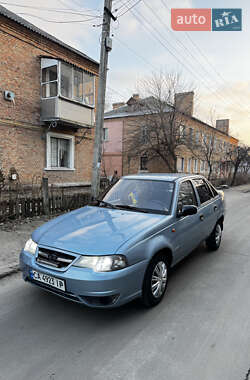 Седан Daewoo Nexia 2011 в Золотоноше