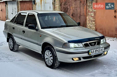 Седан Daewoo Nexia 2008 в Києві