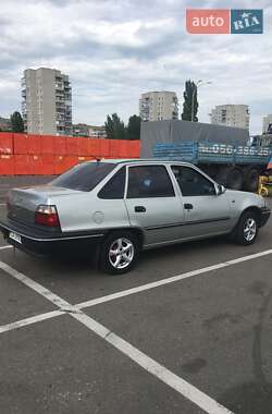 Седан Daewoo Nexia 2007 в Маньковке
