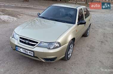 Седан Daewoo Nexia 2008 в Жидачове