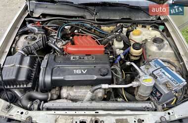 Седан Daewoo Nexia 2006 в 