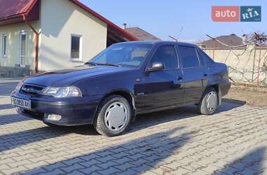 Седан Daewoo Nexia 2008 в Кременце