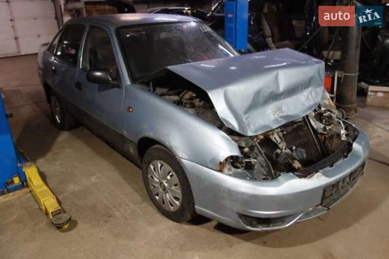 Седан Daewoo Nexia 2011 в Киеве фото 3 Седан Daewoo Nexia 2011 в Киеве