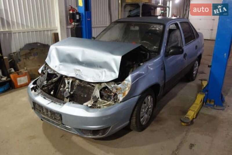 Седан Daewoo Nexia 2011 в Киеве фото 5 Седан Daewoo Nexia 2011 в Киеве