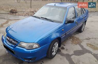 Седан Daewoo Nexia 2008 в Горишних Плавнях