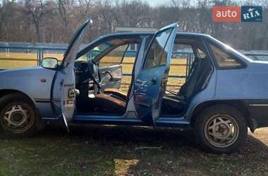Седан Daewoo Nexia 2008 в 